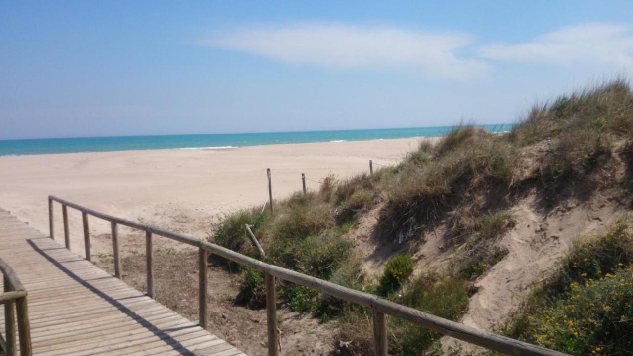 Uim Mediterraneo Pb Aragon A Wifi Puerto de Sagunto Exterior photo